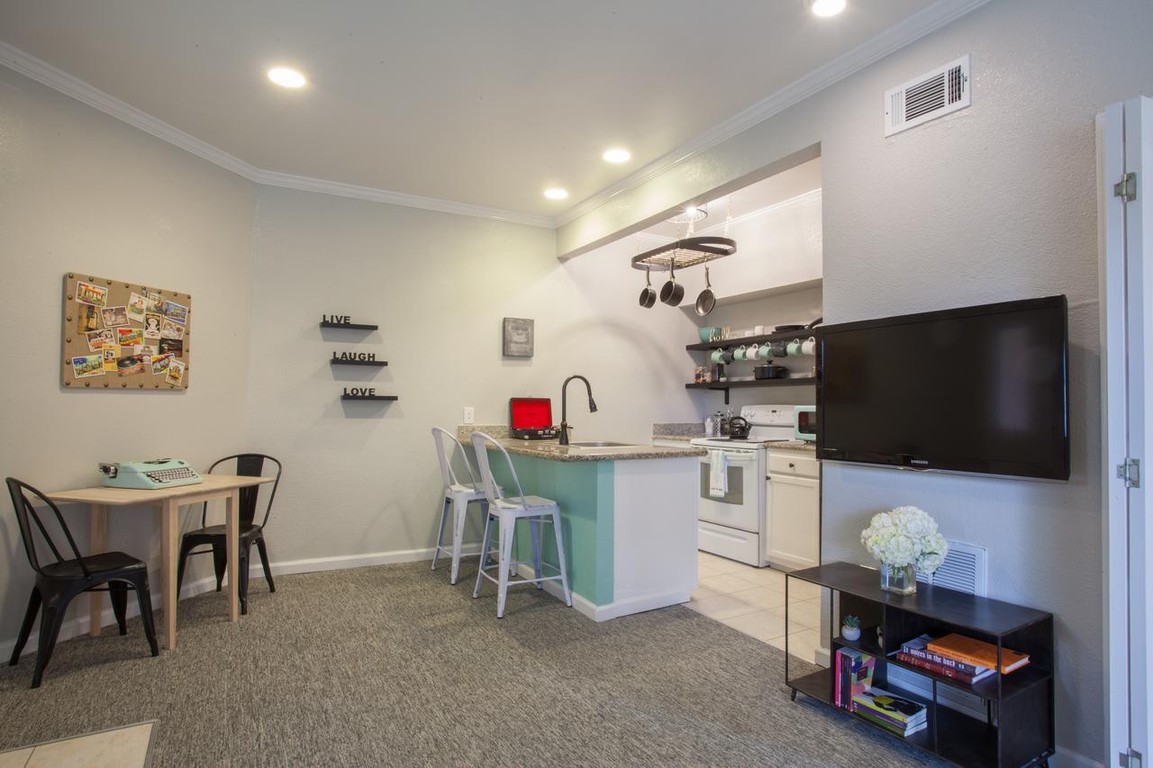 Cloverleaf Suites Baton Rouge Buitenkant foto