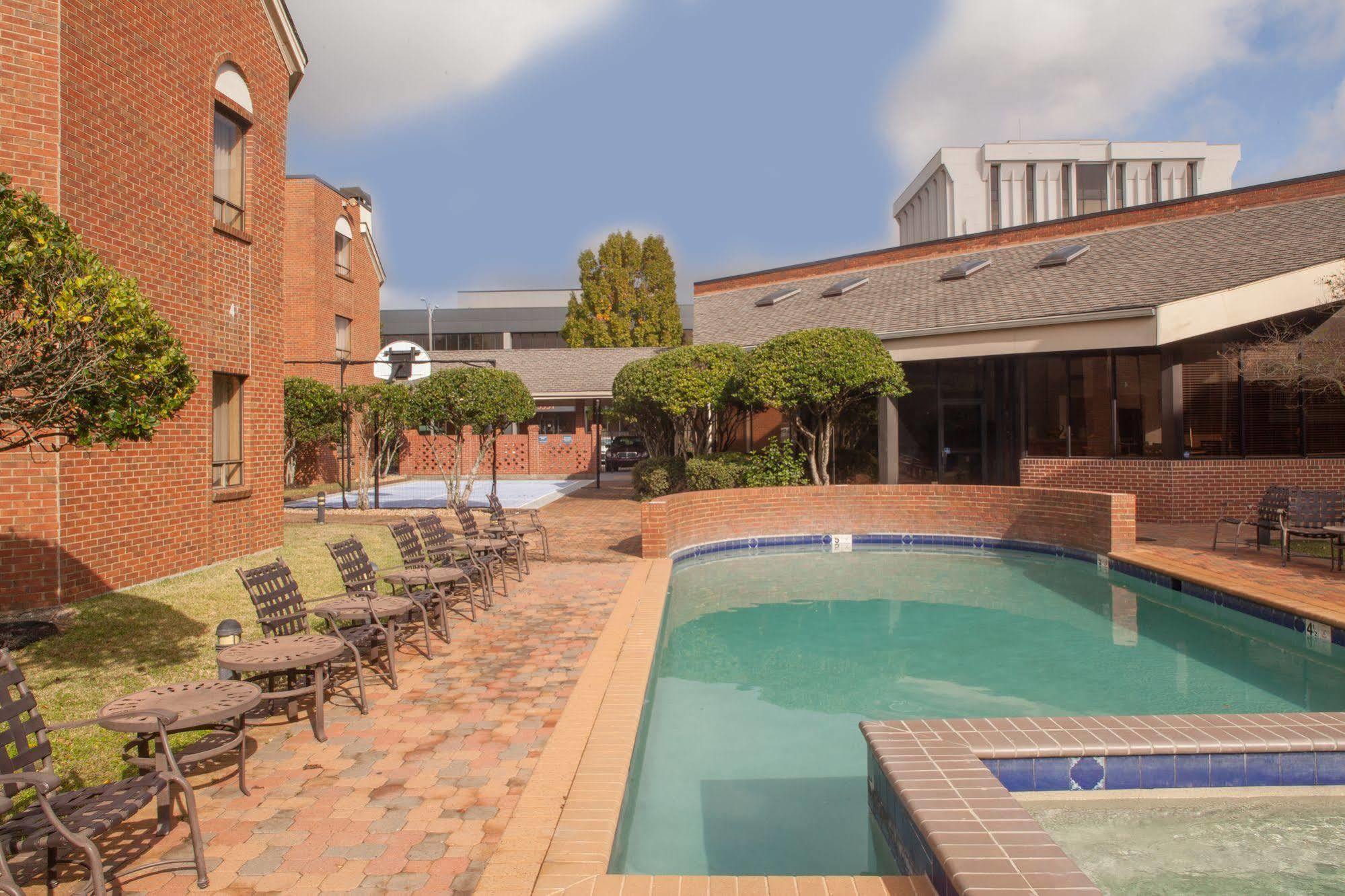Cloverleaf Suites Baton Rouge Buitenkant foto