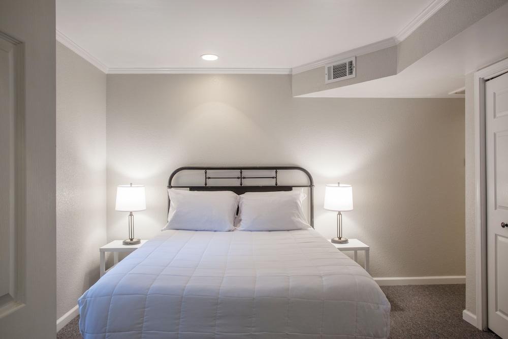 Cloverleaf Suites Baton Rouge Buitenkant foto