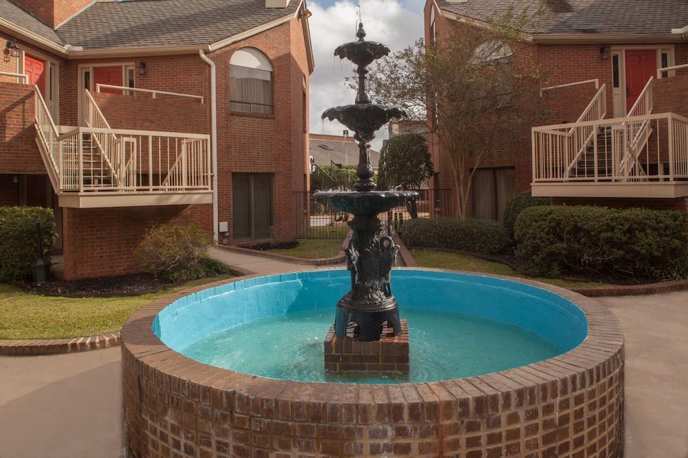 Cloverleaf Suites Baton Rouge Buitenkant foto